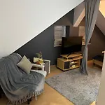 Wibi Apartment *