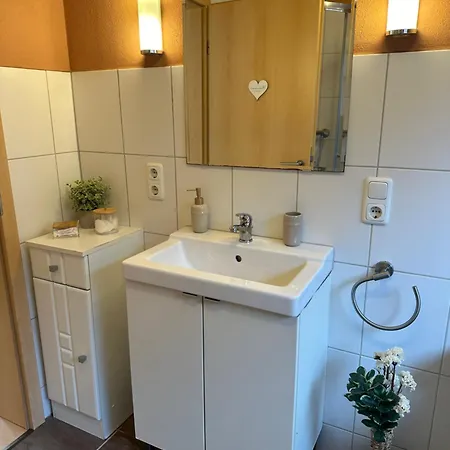 Wibi Apartment *